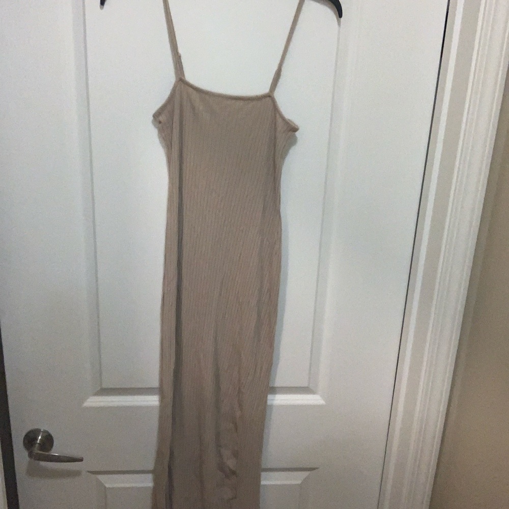 Heart Hips Tan Maxi Dress